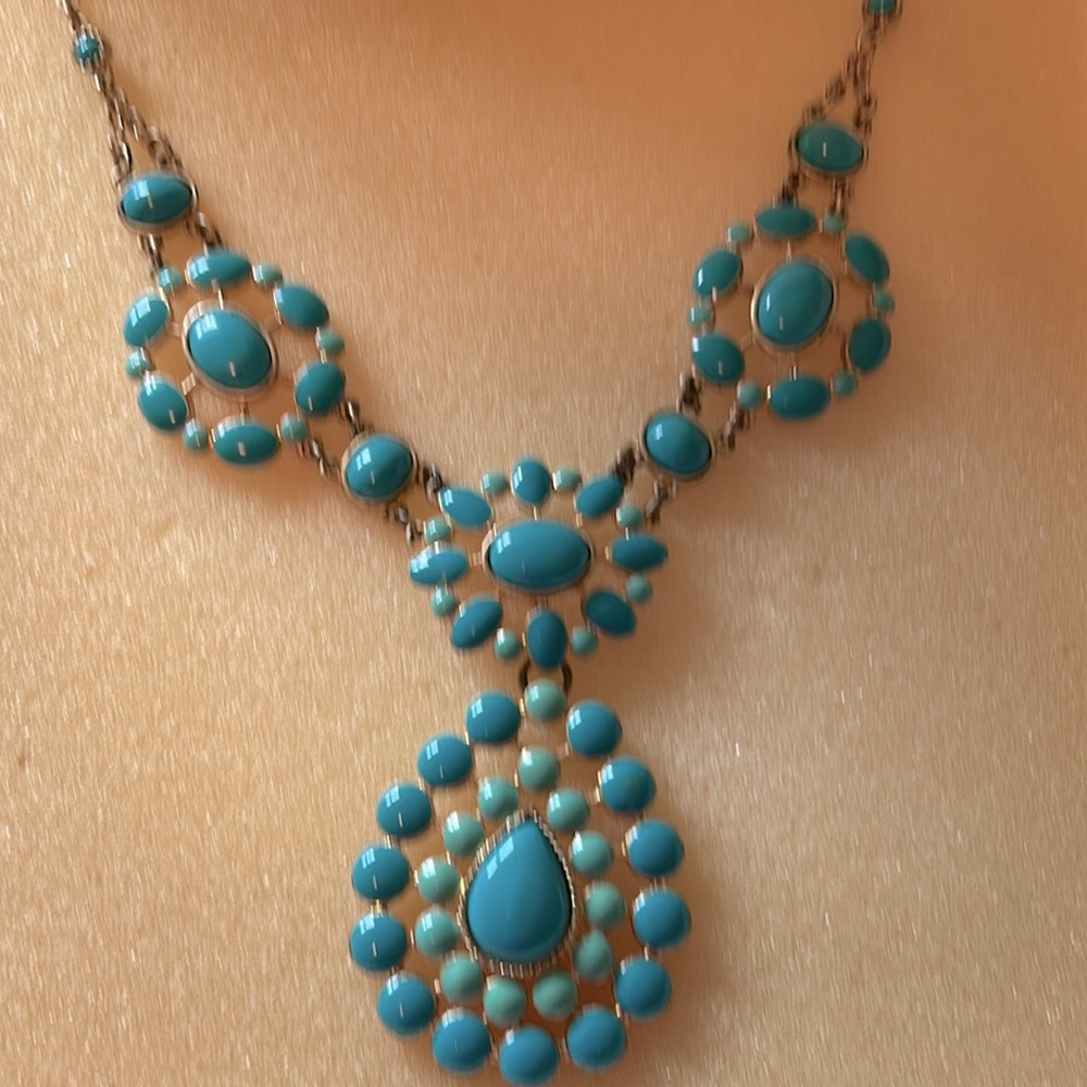 Stella & Dot Turquoise Statement Necklace - Picture 2 of 7